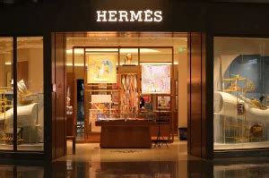 Hermès International Q3 Sales Climb, Confirms Outlook; Stock Up